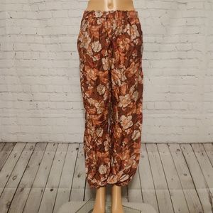 Zara Woman - Red Floral Pants